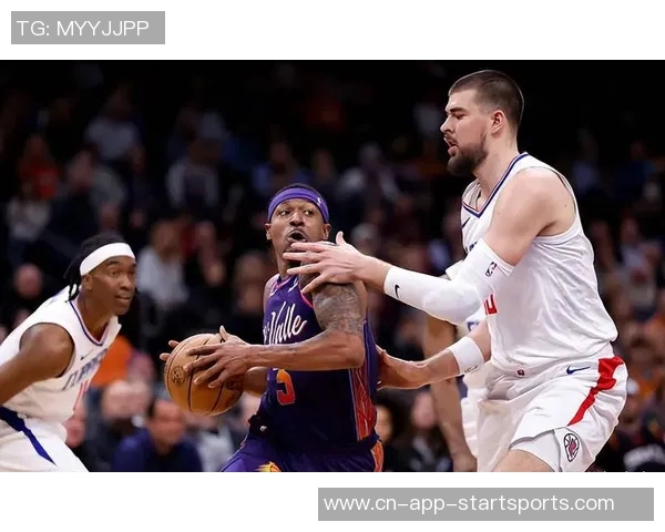 快船若不尽快交易祖巴茨将面临价值下降的巨大风险